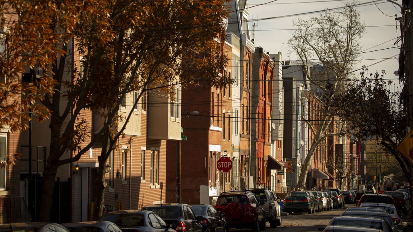 North Philadelphia neighborhood pictured.